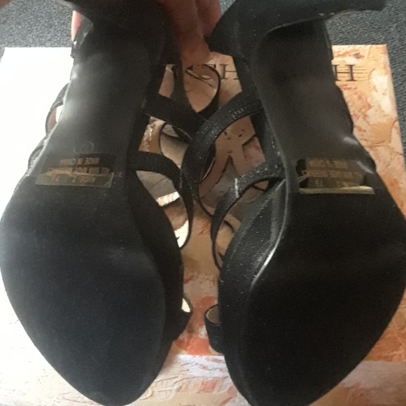 Women's Sparkle Caged Upper Mesh Stiletto Heels - Picture 4 of 7